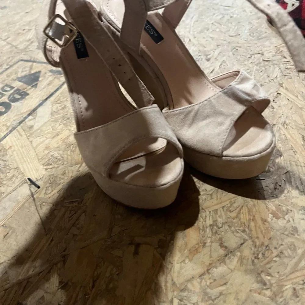 Vices Nude Platform sandals size 36